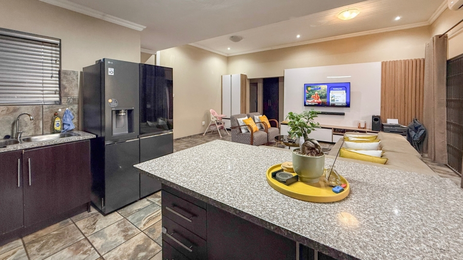 3 Bedroom Property for Sale in Melodie North West